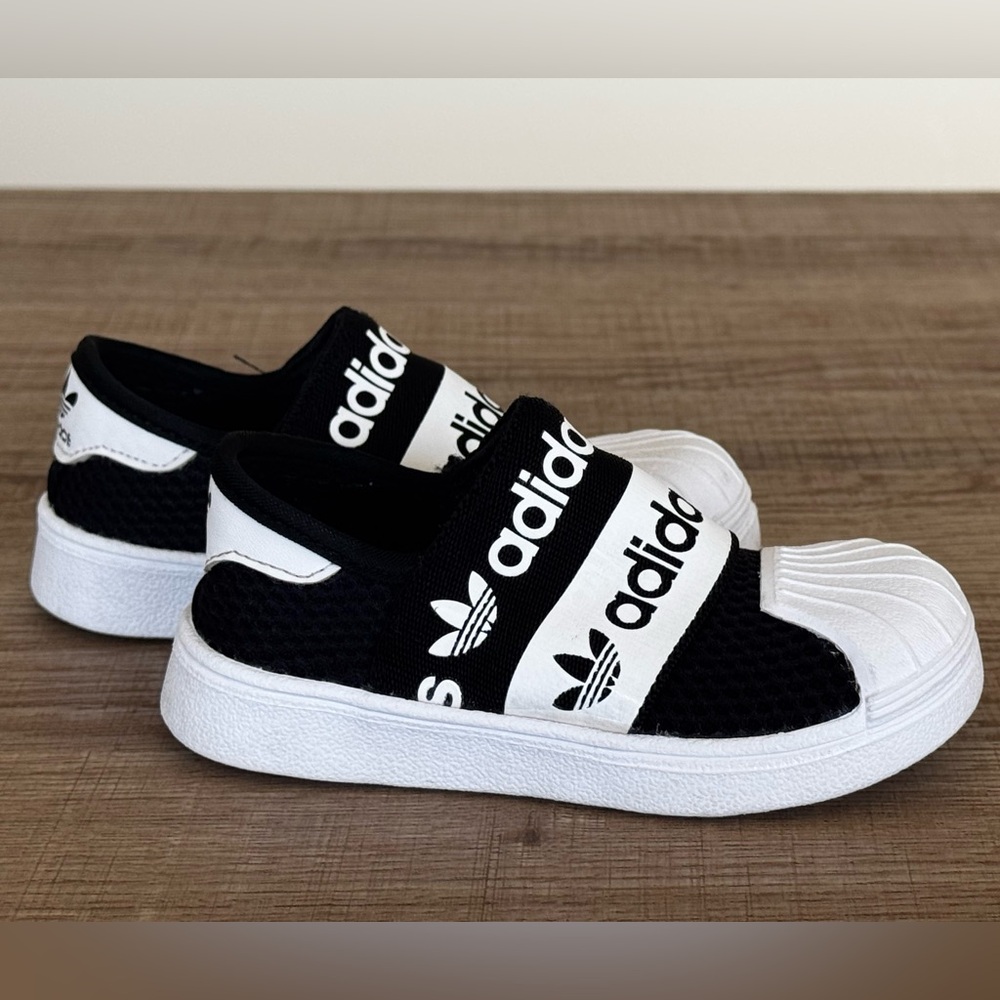 Adidas Kids Black and White Shoes - Picture 2 of 5